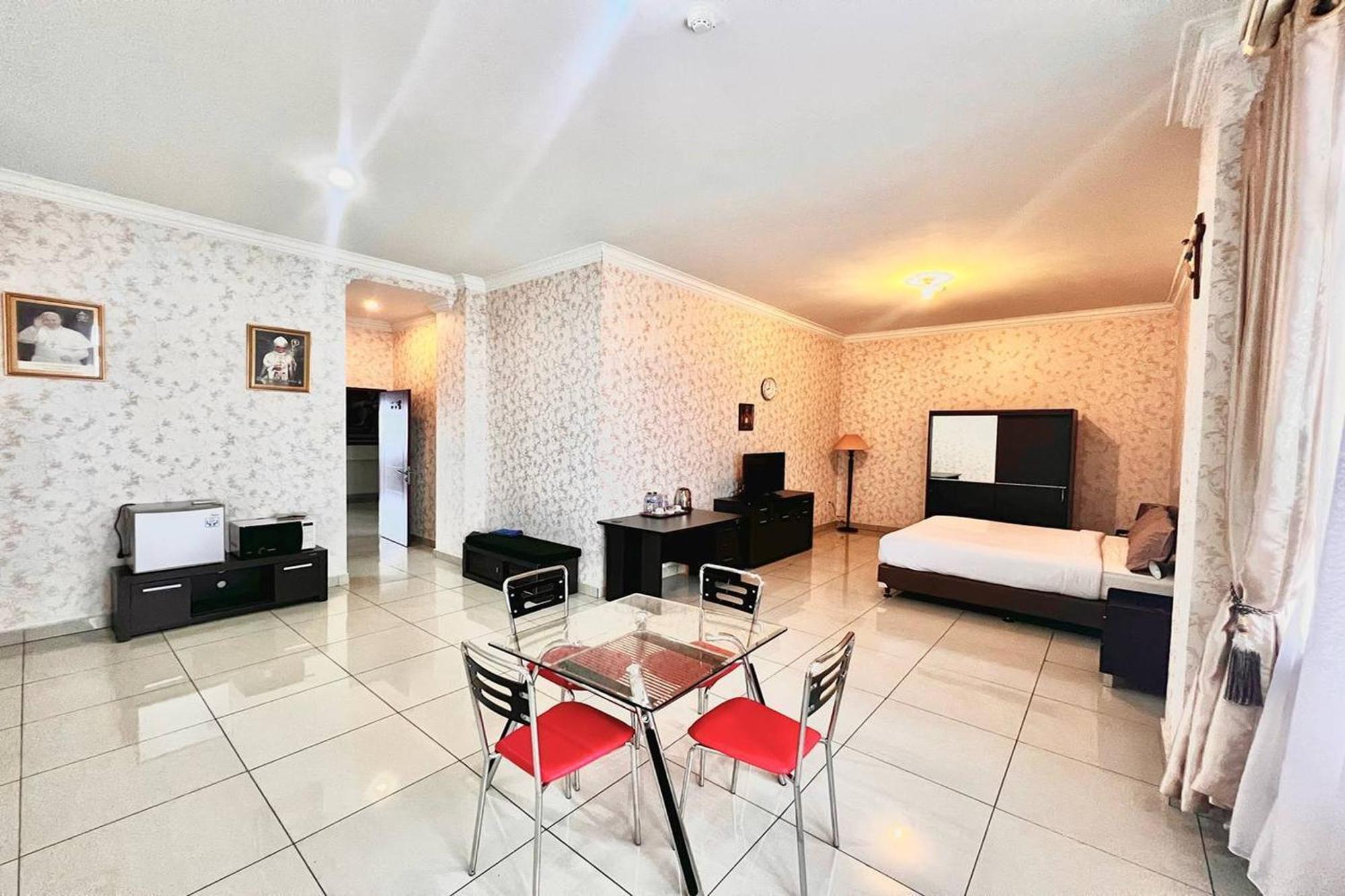 Ohulu Guesthouse Медан Экстерьер фото
